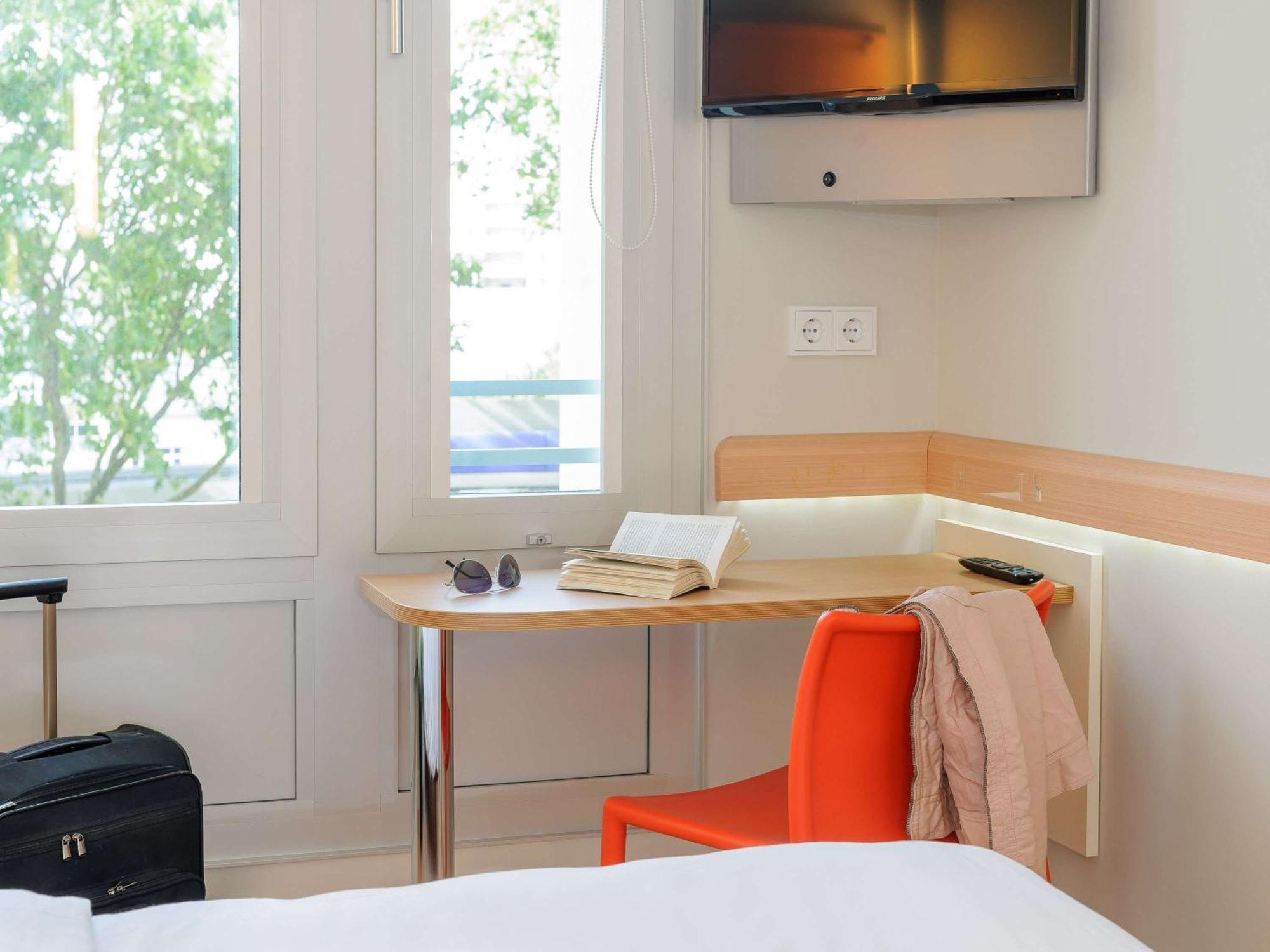Ibis Budget Frankfurt City Ost Frankfurt am Main Exterior photo