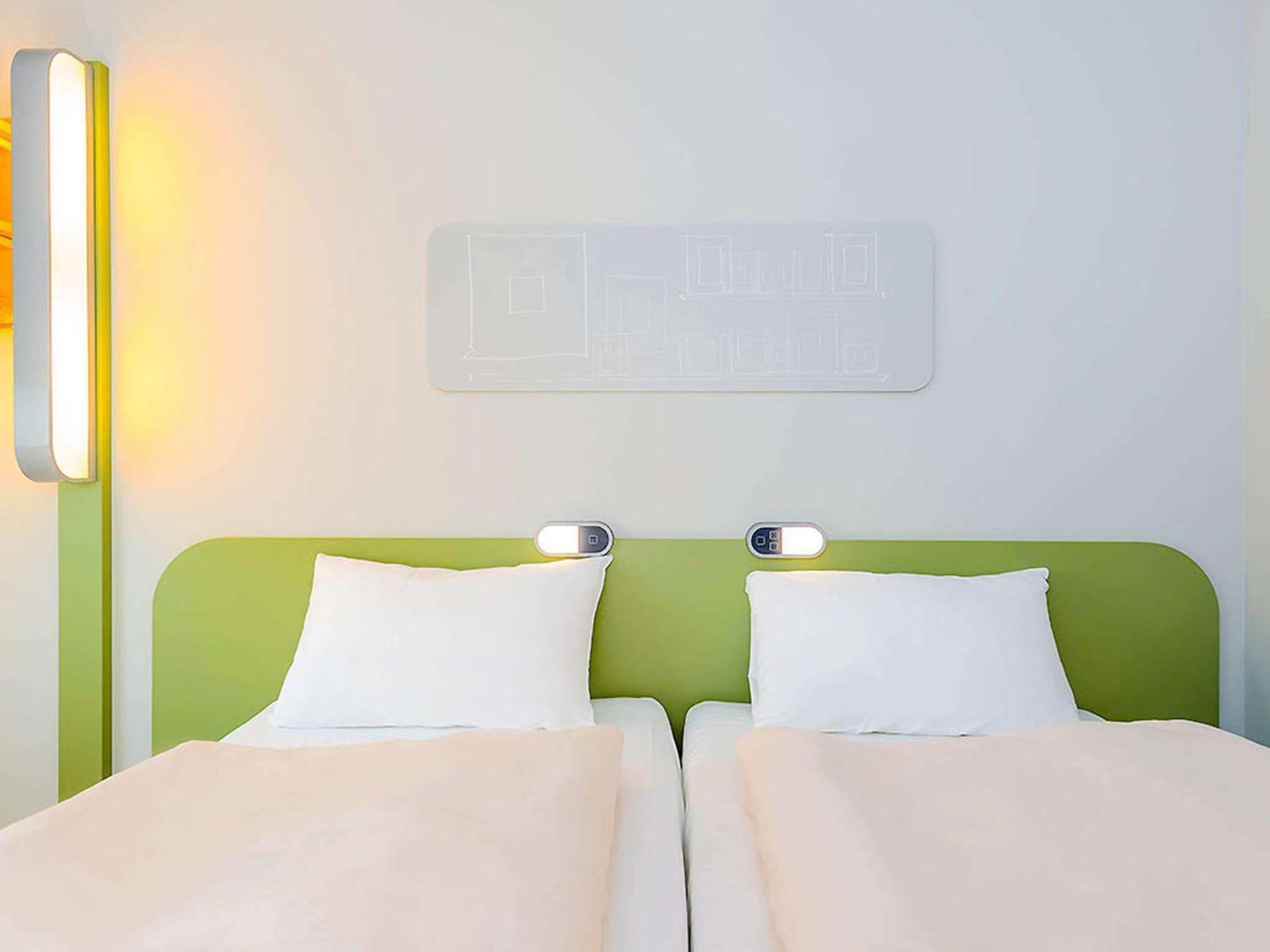 Ibis Budget Frankfurt City Ost Frankfurt am Main Exterior photo