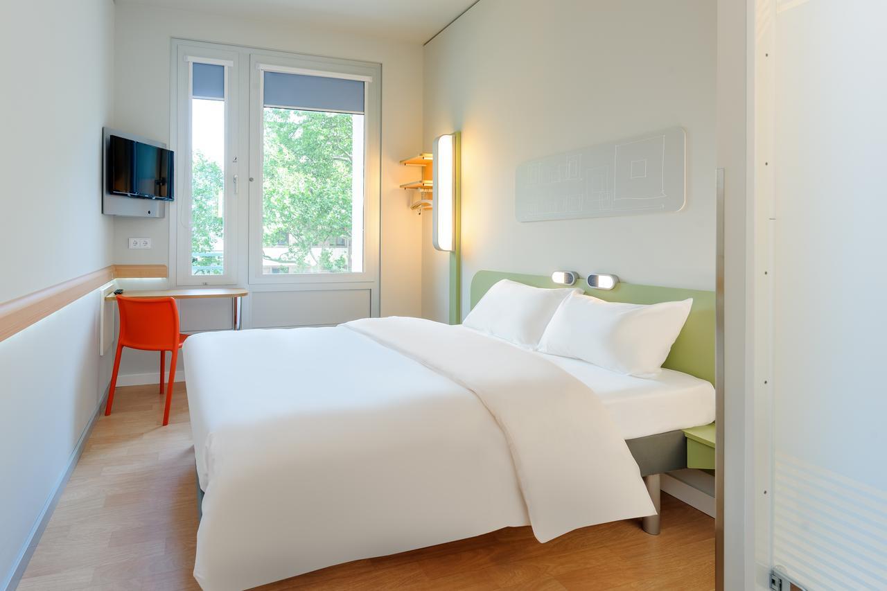 Ibis Budget Frankfurt City Ost Frankfurt am Main Exterior photo